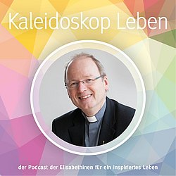 Podcast-Cover mit Bischof Dr. Benno Elbs